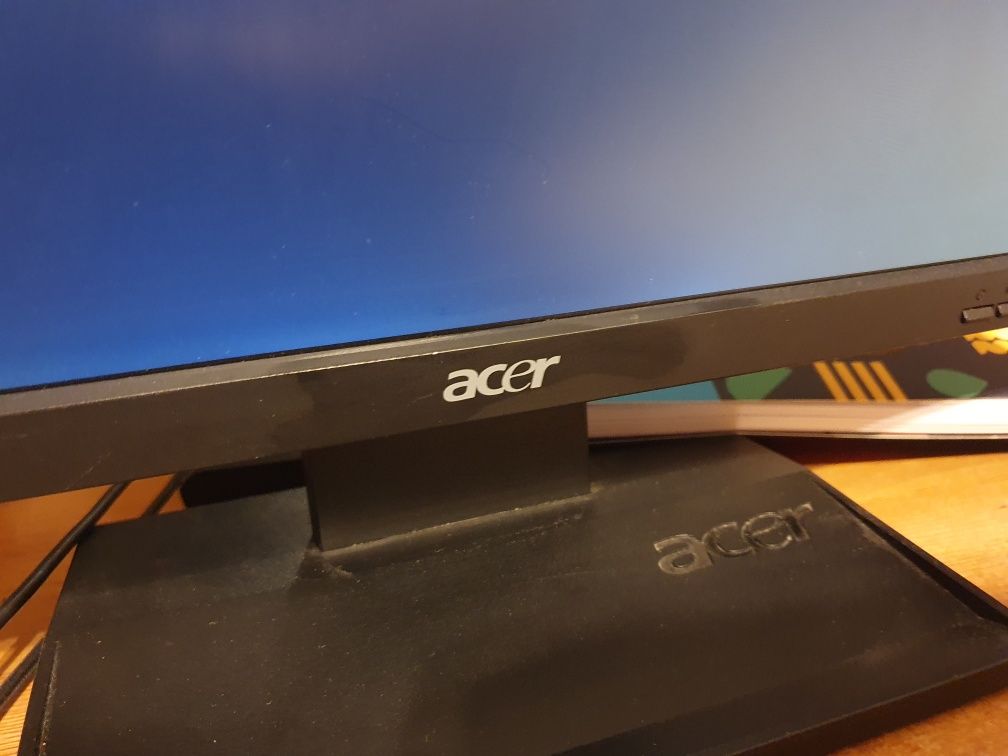 Monitor komputerowy Acer 19cali