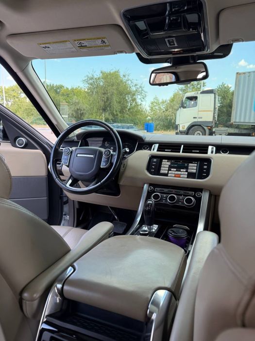 Land Rover Range Rover Sport 2015 года 3.0 бензин