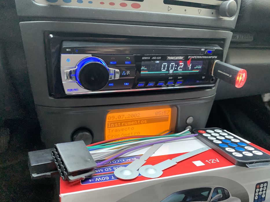 AutoRádio Tamanho UNIVERSAL 1Din,Chamadas, Bluetooth, USB, Cartão SD