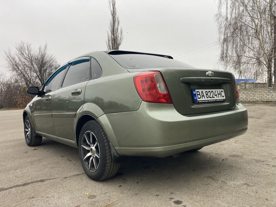 Продам Chevrolet lacetti 1.6