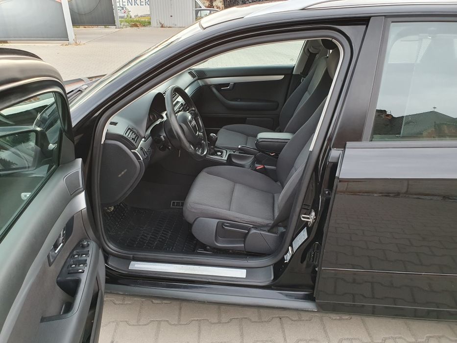 Audi A4 Avant, 2.0tdi, bixenon skrętny, kolorowy fis, multifunkcja.