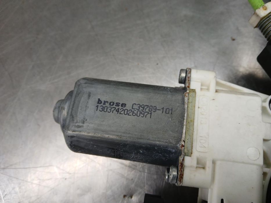 Elevador vidros frente direito JAGUAR F-Pace (X761)