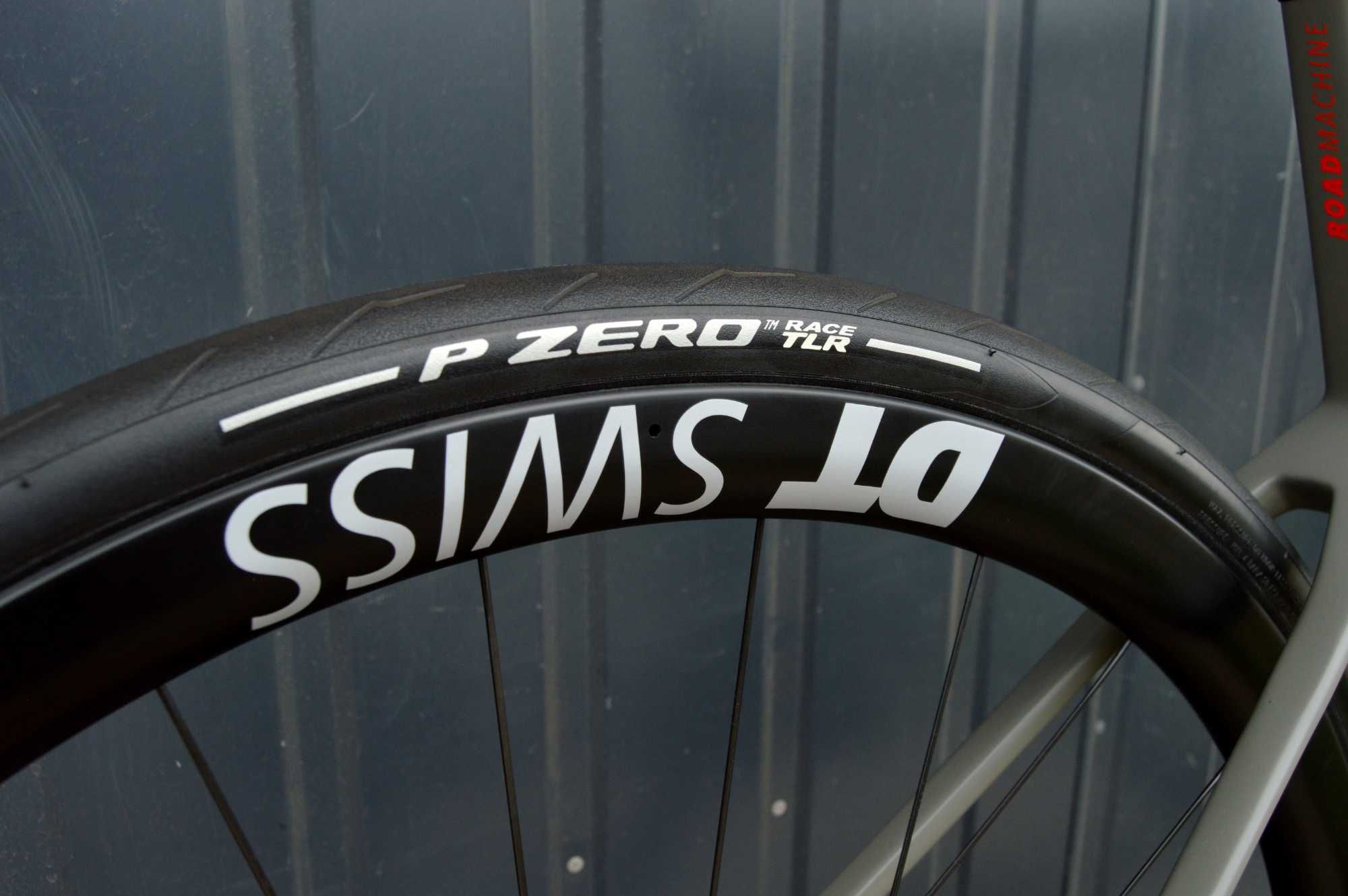 FVat23% Przebieg 10km BMC ROADMACHINE Carbon Ultegra Di2 DT Swiss 56