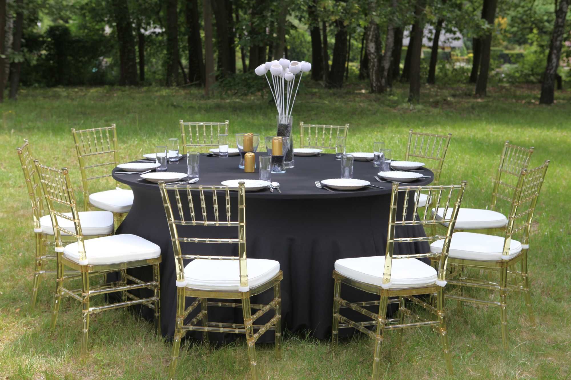 Wynajem krzeseł Chiavari — subtelna elegancja na śluby, komunie!