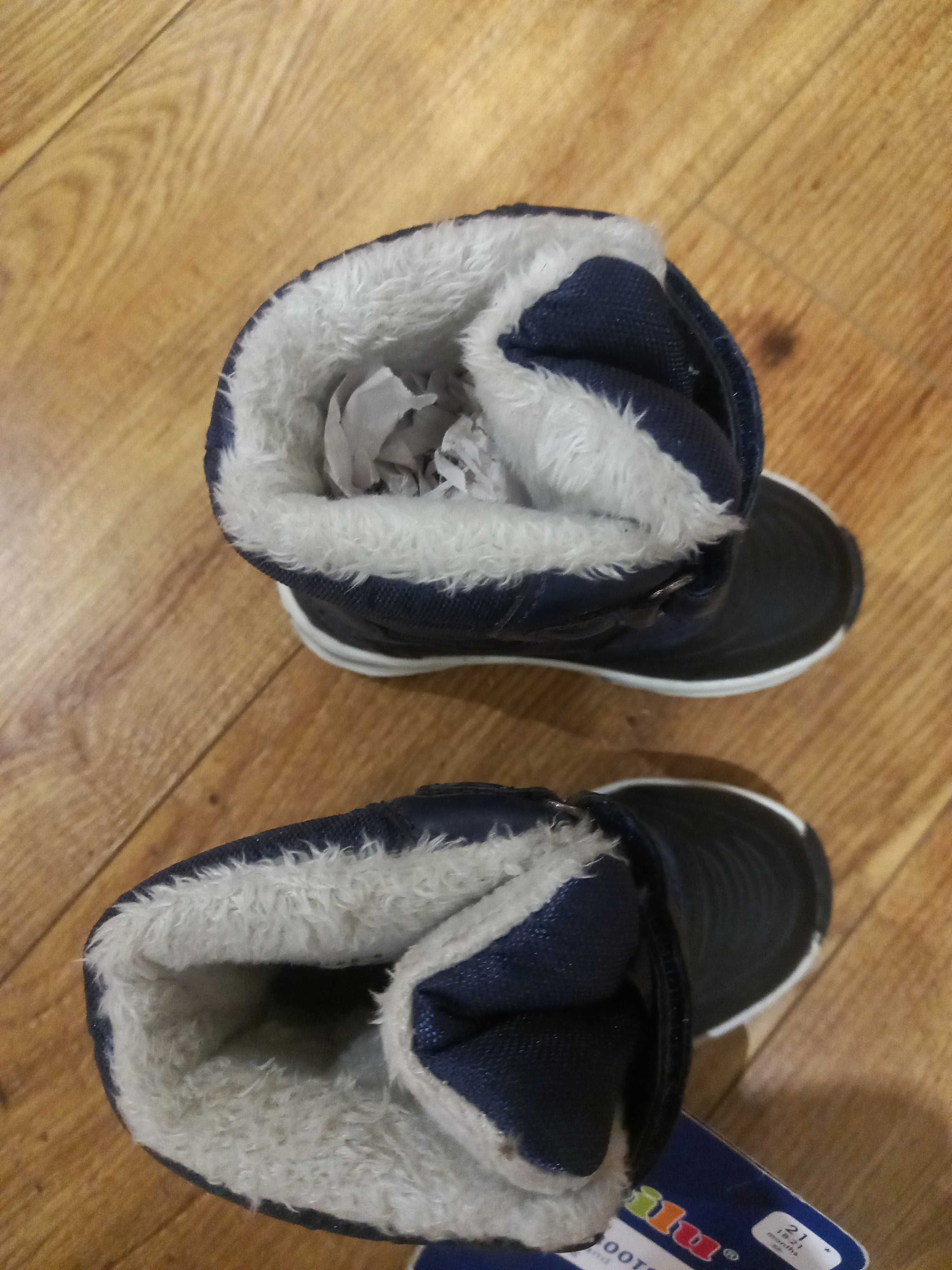 Новые зимние ботинки Lupilu, размер 21, длина стельки 13,5 см.