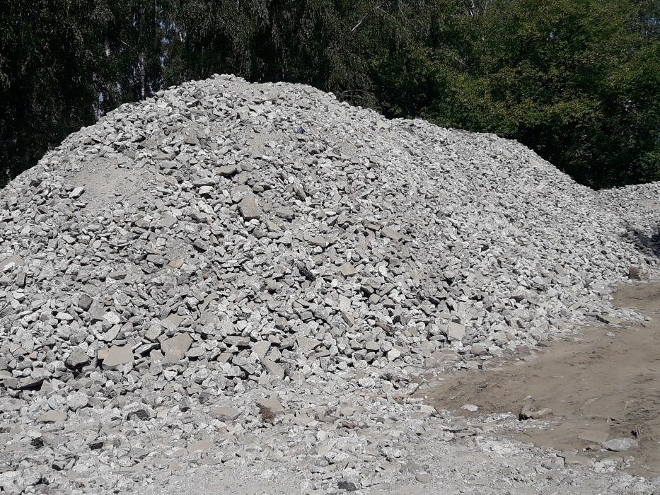 Rozbiórki, wyburzenia, kruszenie betonu, usługi sprzętem budowlanym