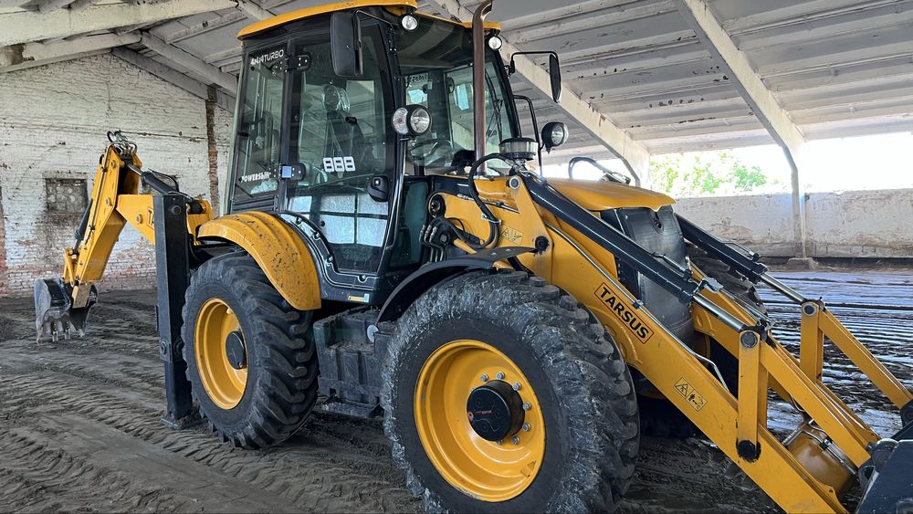 Екскаватор-навантажувач Тарсус 888 (JCB 4)