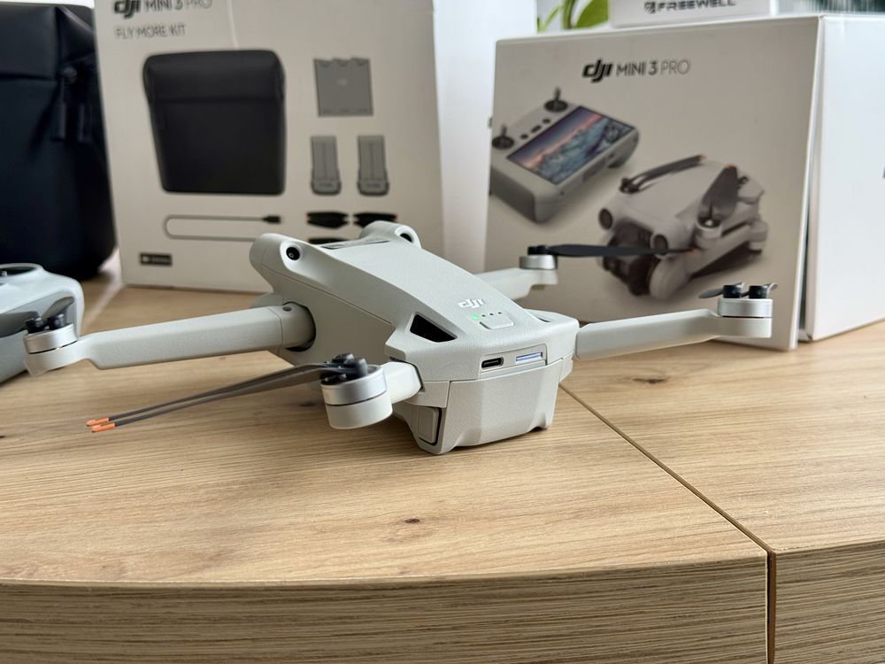 Dji Mini 3 Pro * Flay More Combo + dji Care Refresh + Gratisy !