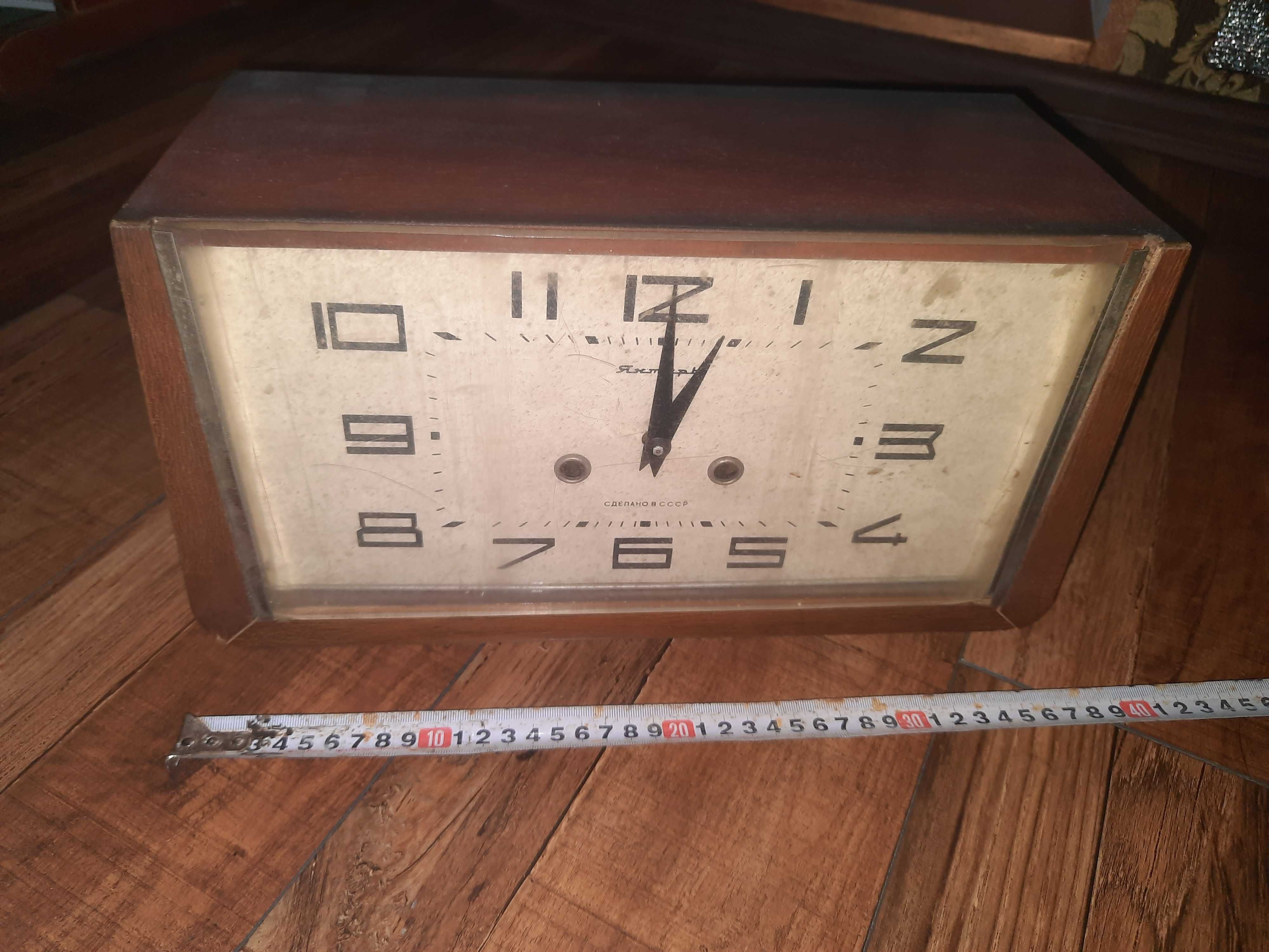 Продам часы колекционные с боем из СССР