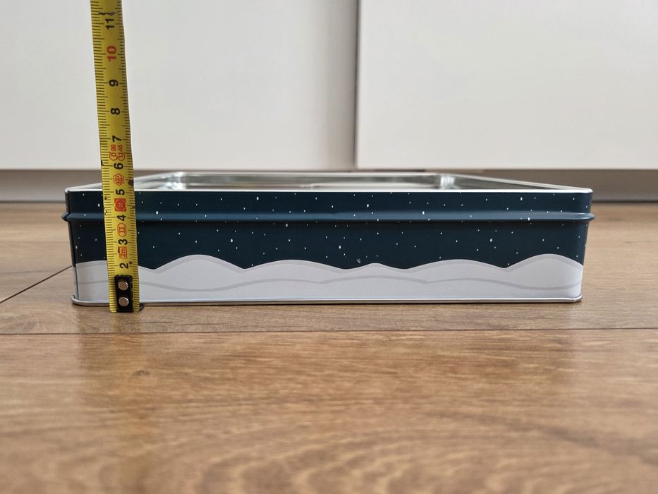 Metalowa Puszka / Pudełko / Pojemnik na prezent / na pierniki Mikołaj