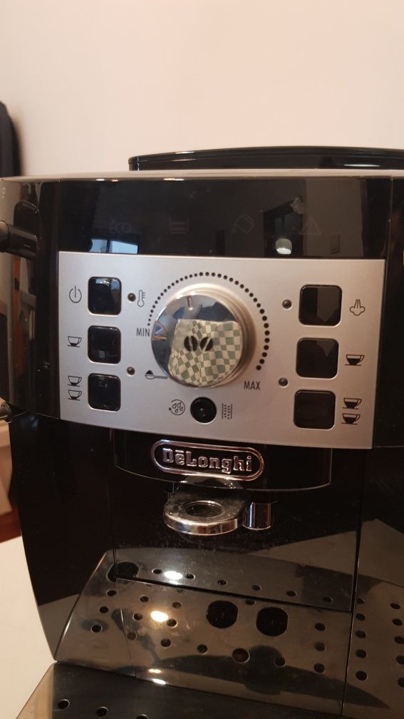 Maquina de Café  DeLonghi