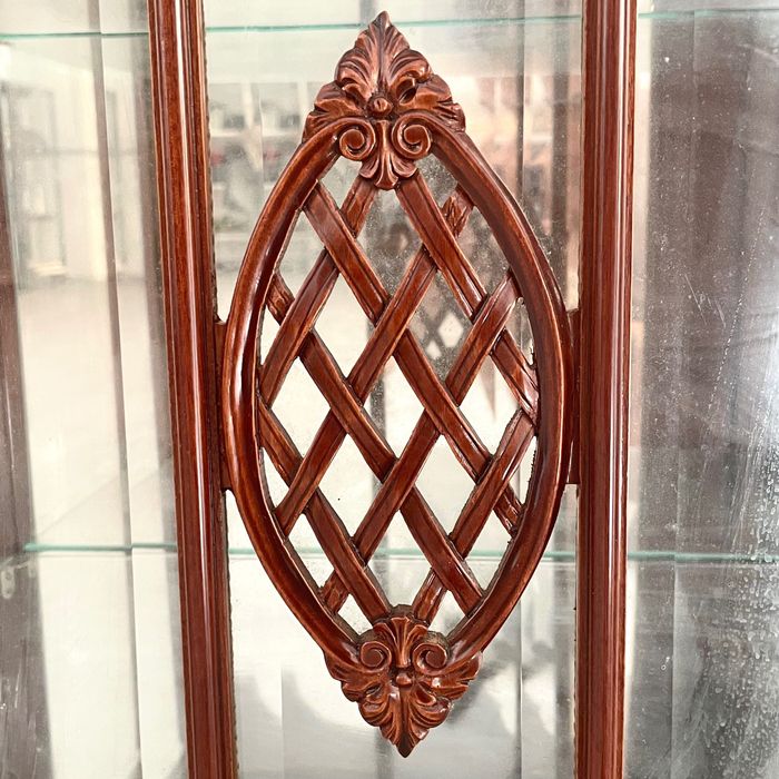 Cristaleira Vintage Estilo Vitoriano