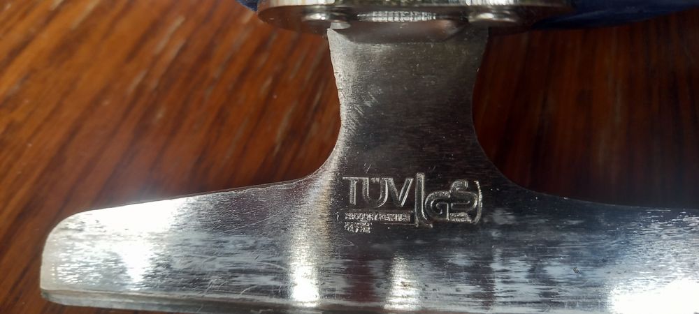 Ковзани , Чловічі .Розмір 10 .устілка 26.5. розмір 42