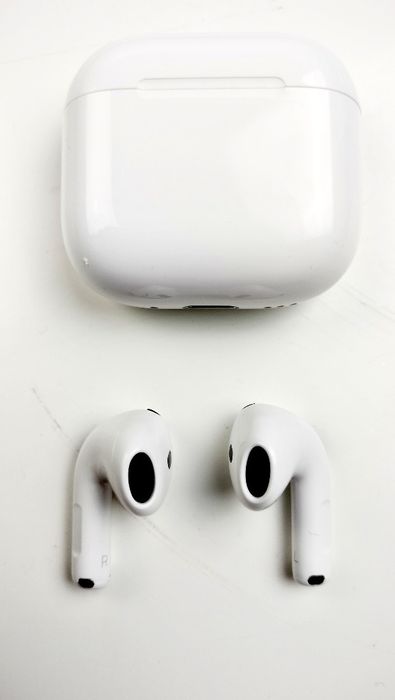 Słuchawki Apple AirPods gen 4 ANC | Gwarancja marzec 2026 | Nówki!