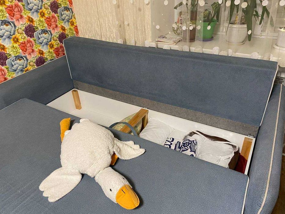 Продам ДИВАН у віднінному стані