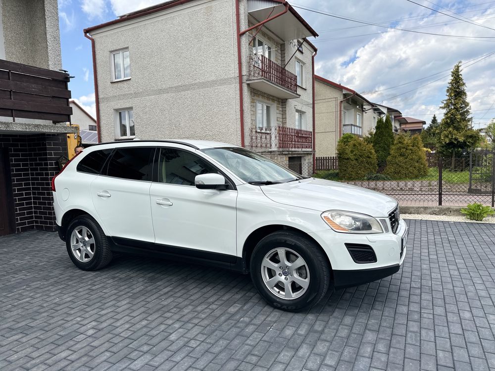 VOLVO XC60 2.4 awd piękny stan / ZAMIANA