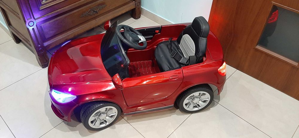 Mercedes auto na akumulator dla dziecka