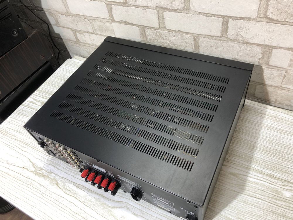 5.1 АV ресивер/підсилювач  Harman Kardon AVR18 2х50Вт! б/у