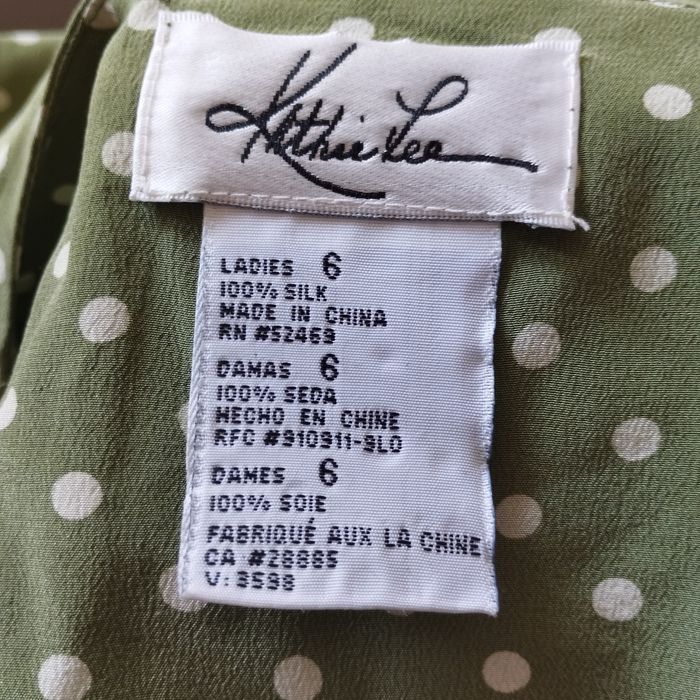 Jedwabna bluzka w groszki