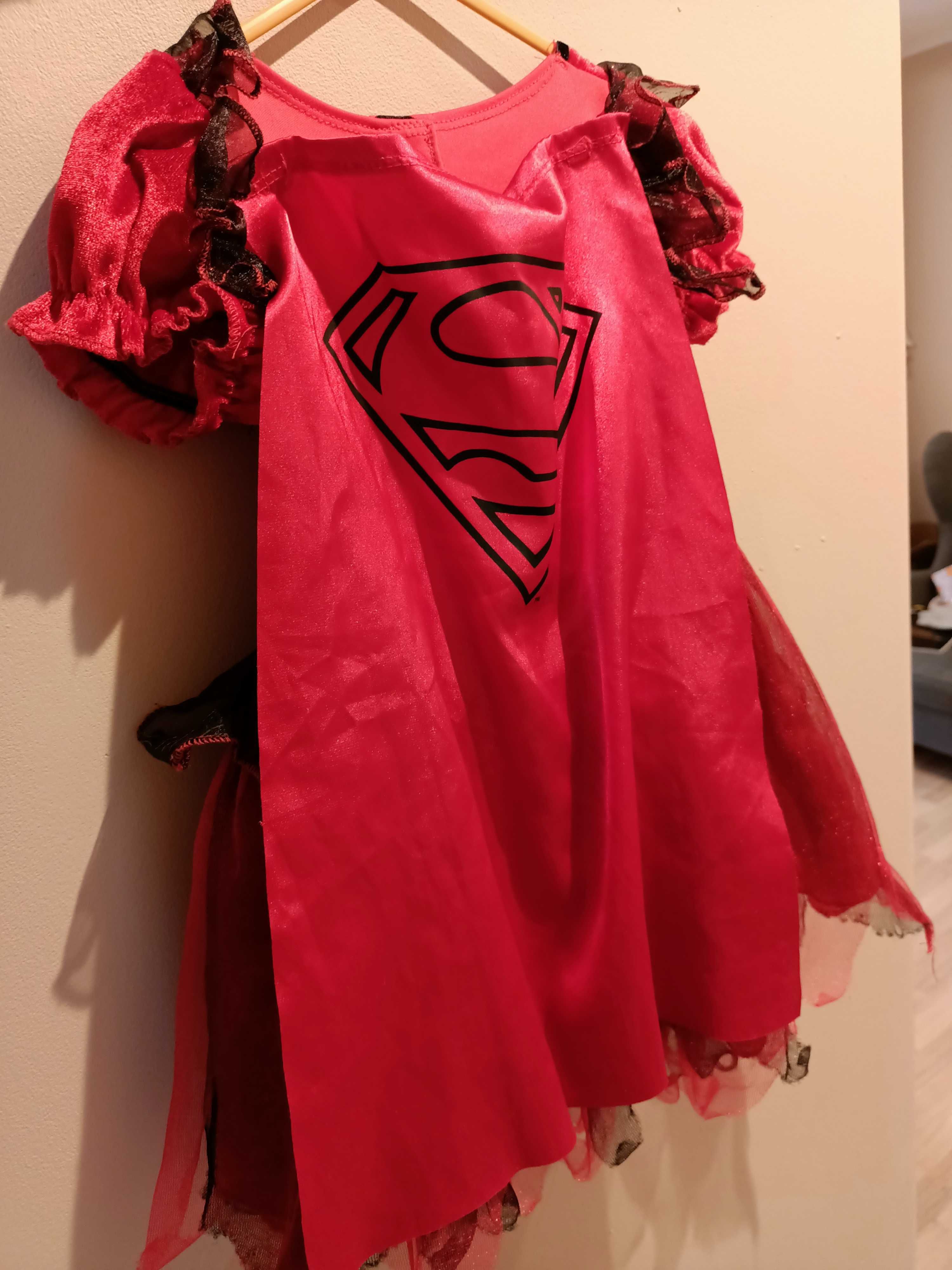 Sukienka na bal 2-3 lata Supermenka