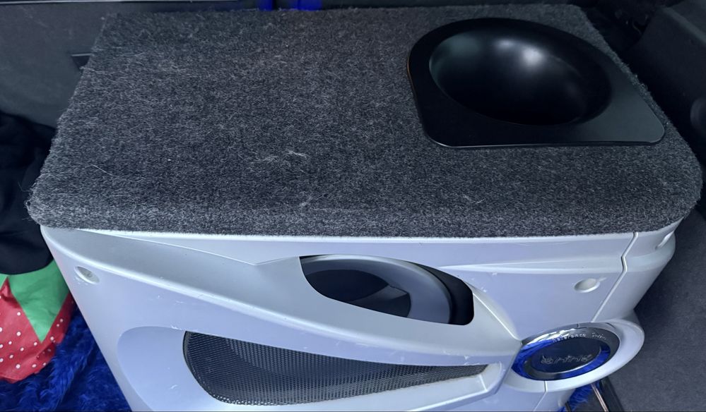 Subwoofer i wzmacznicz