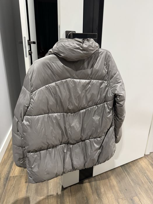 Куртка від Massimo Dutti