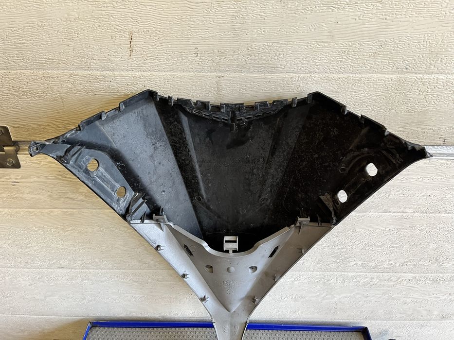 Owiewka czaszy kymco x-town 125 300