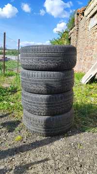 Покрышки 225/50 R17, зимня, комплект 4шт. Nokian.