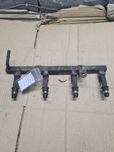 Рампа форсунок форсунки 96386780 Chevrolet Aveo T200 Lacetti 1.4 1.6 B