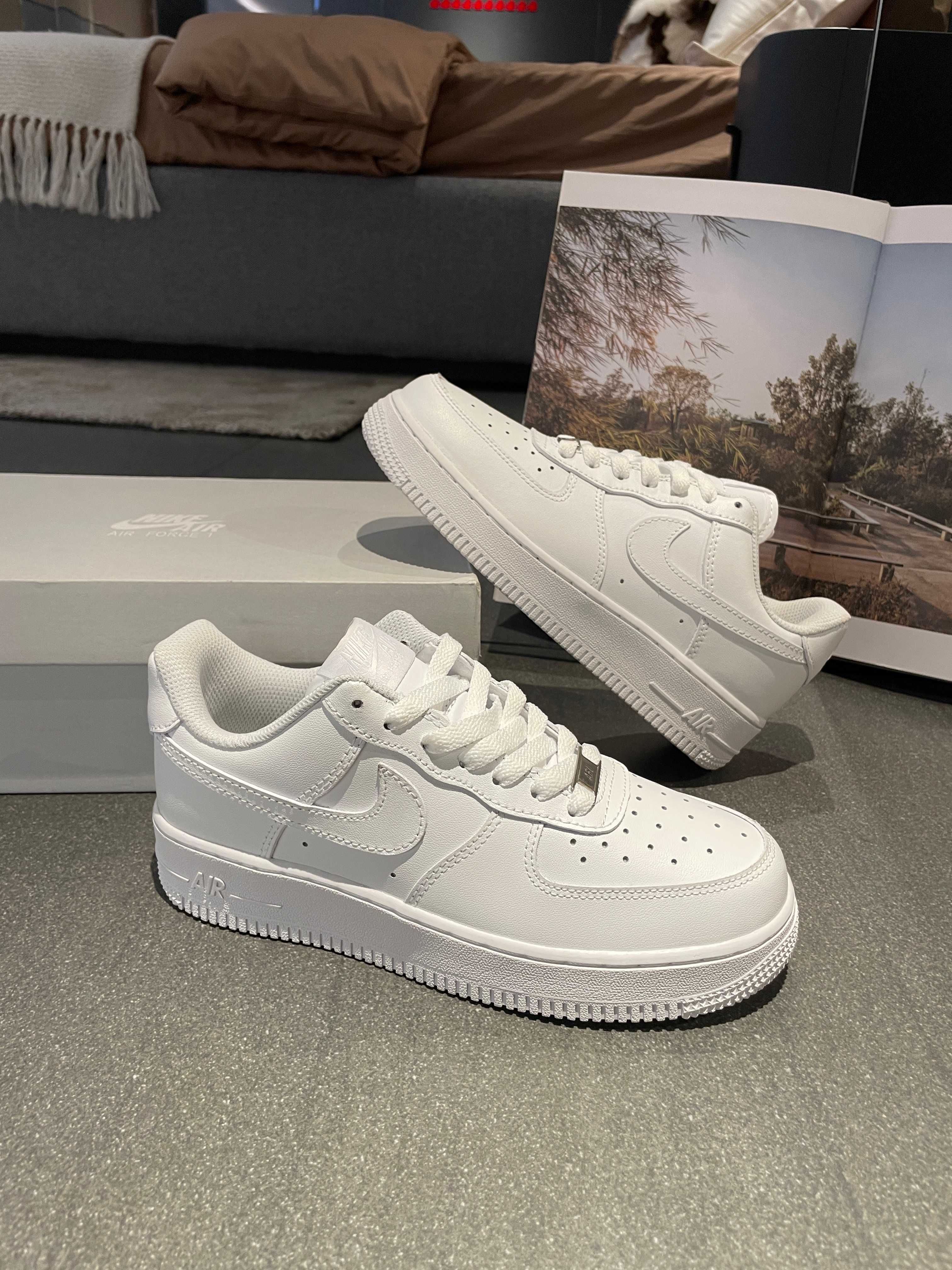 nowy Nike AirForce1Low White Trampki Moda R.39
