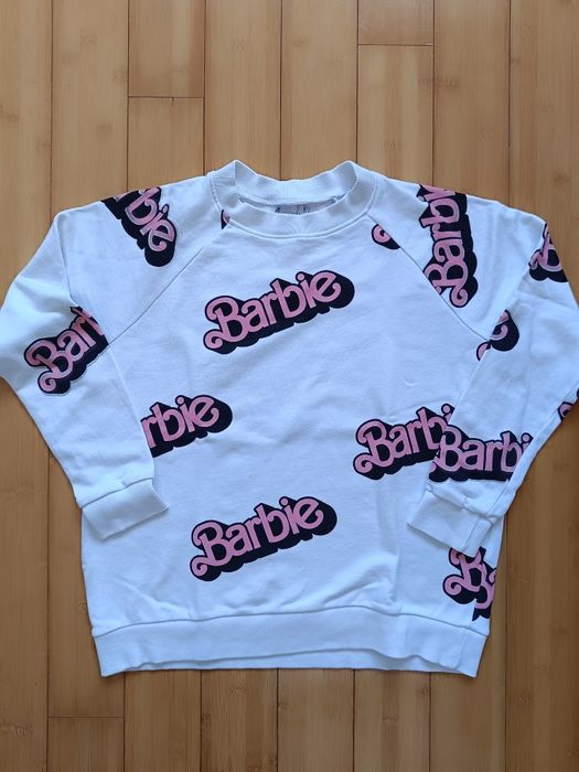 Sweatshirt branca com estampa Barbie