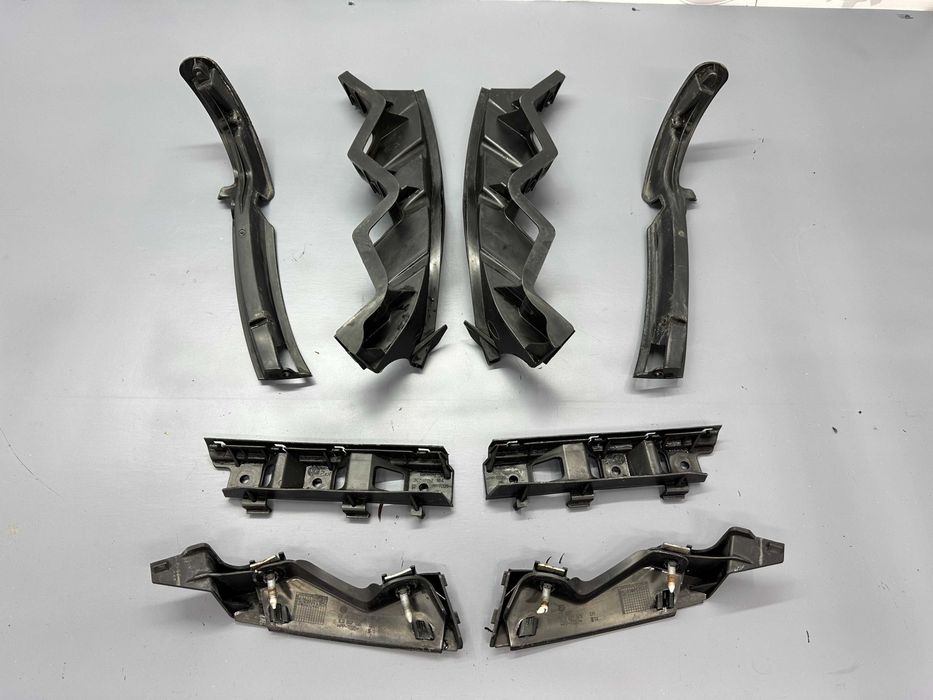 Кронштейн переднього бампера Passat B6 кріплення крила Пассат Б6 пасат