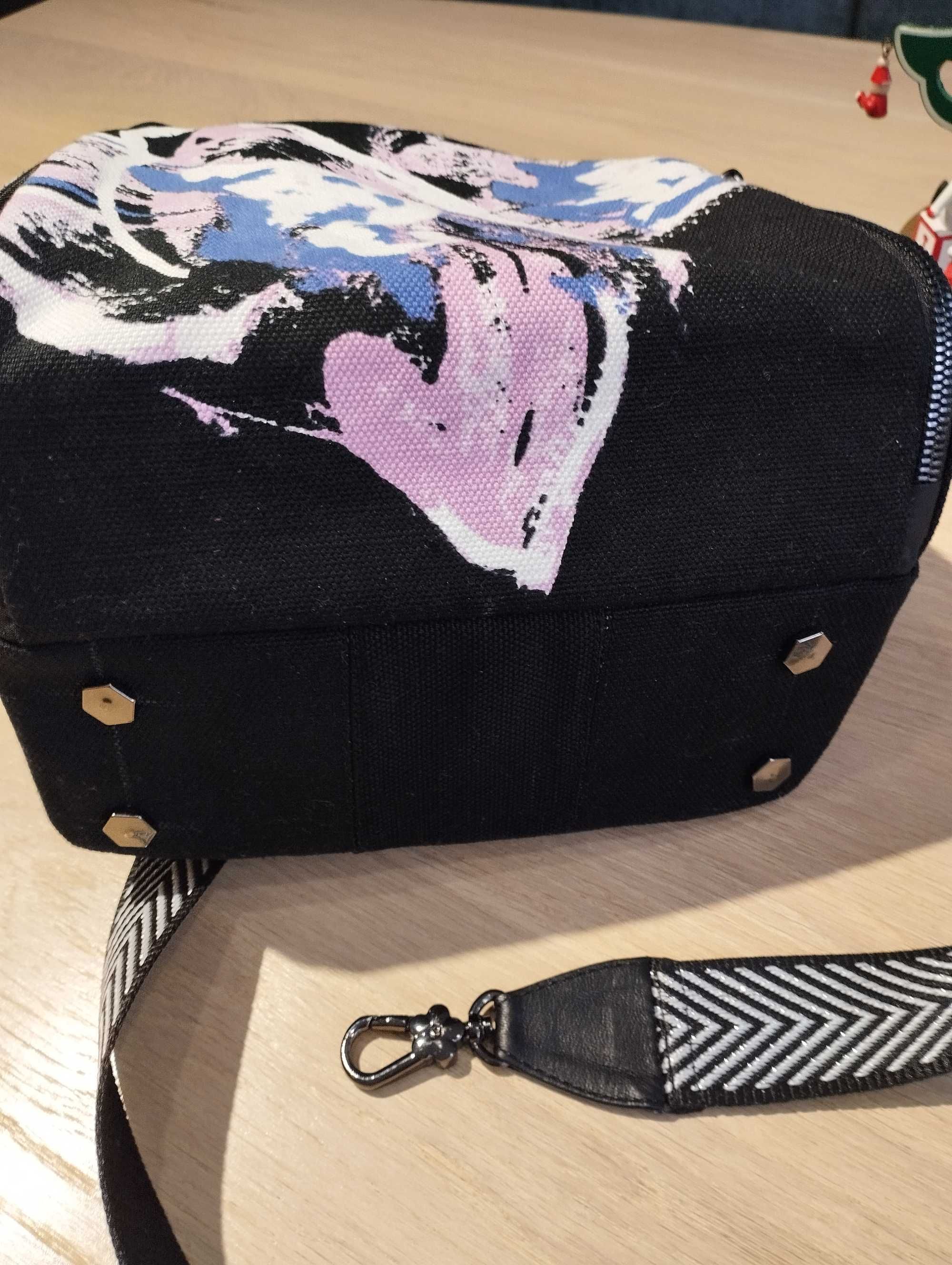 Якicна сумочка рюкзачок ручна робота канва Dior фурнiтура