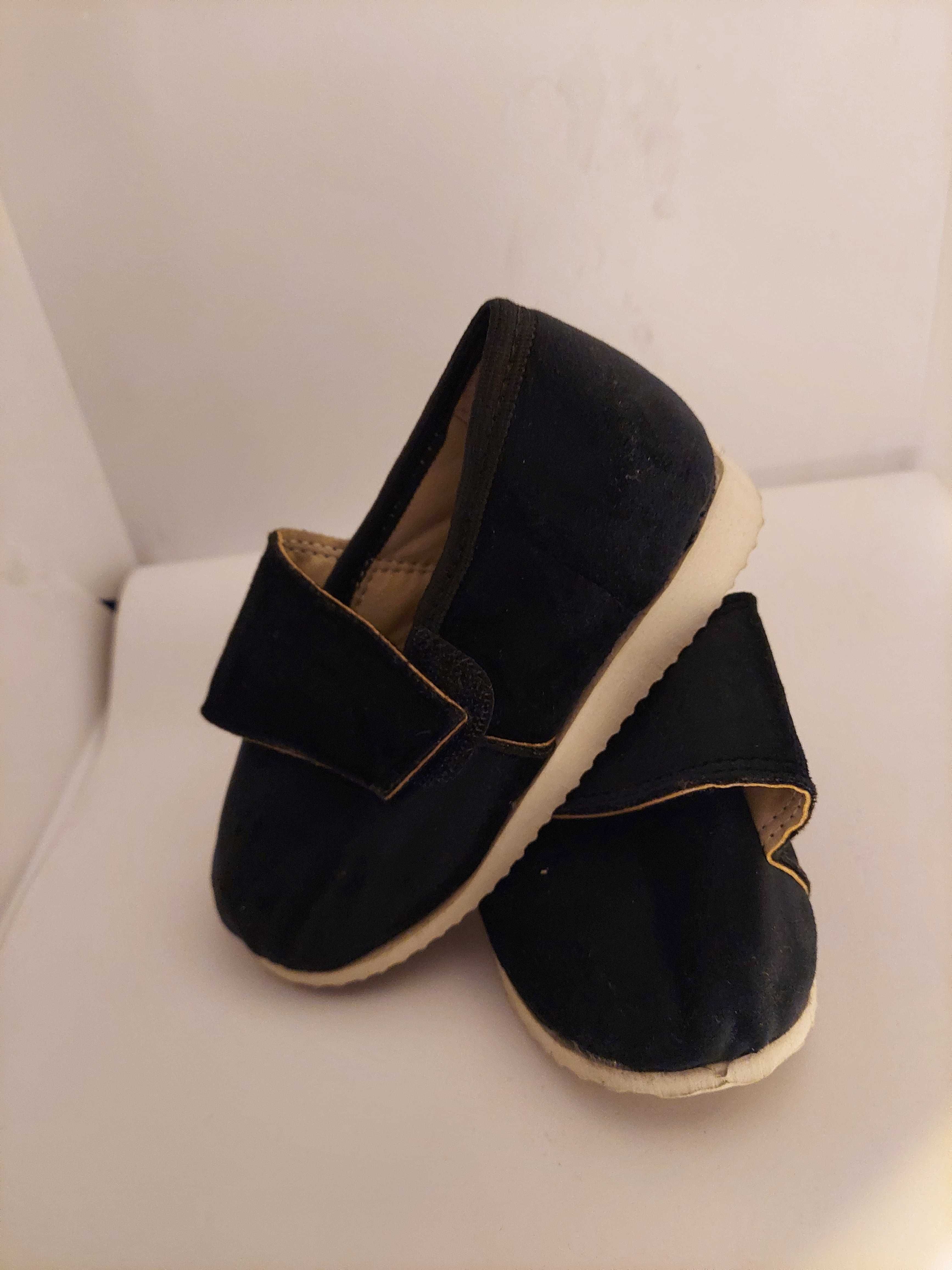 Ultralekkie Buty dla dzieci na rzep BASIC Cz.Pantera 23,24 oraz 25