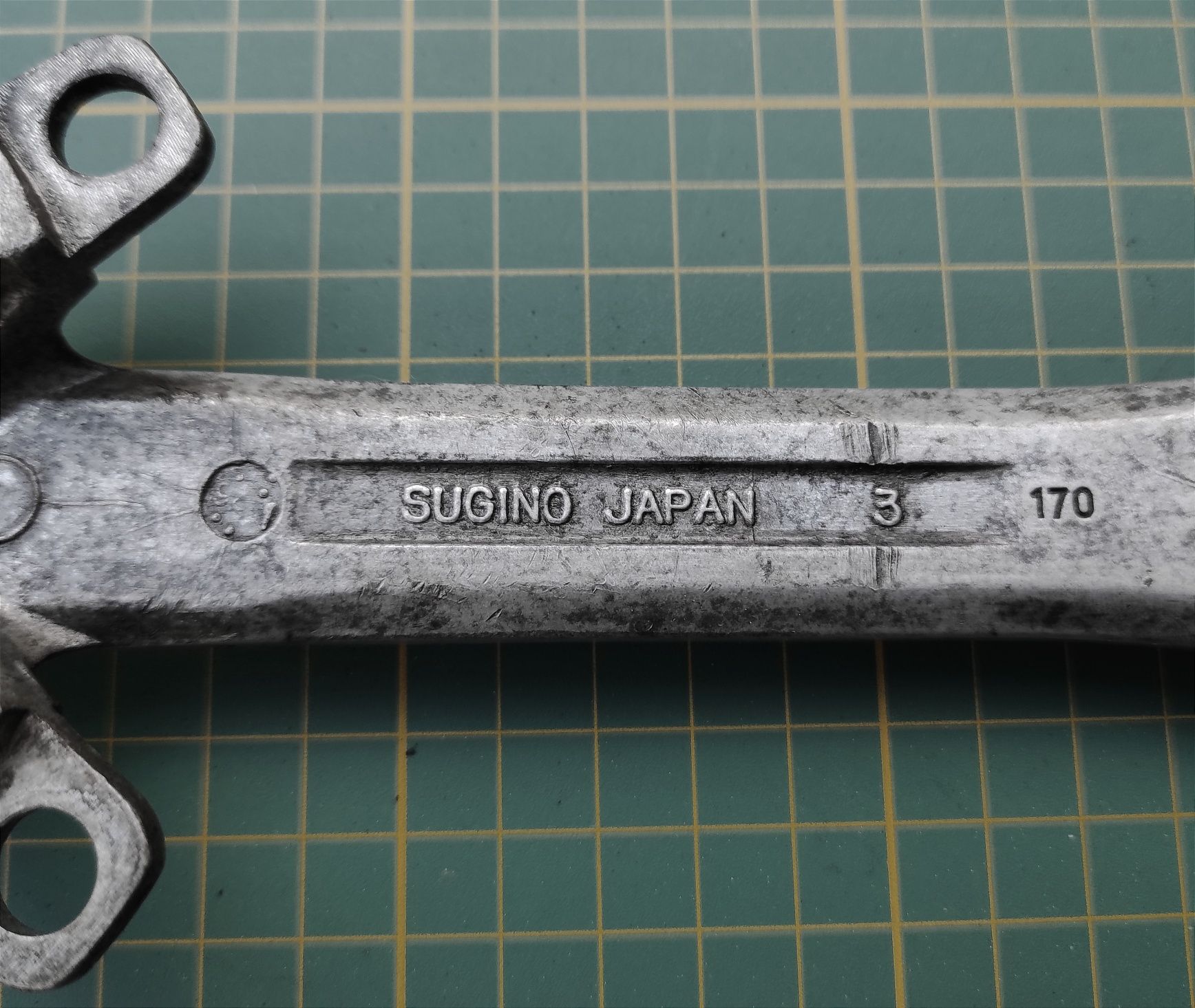 Mechanizm korbowy Sugino prawe ramię 170 mm