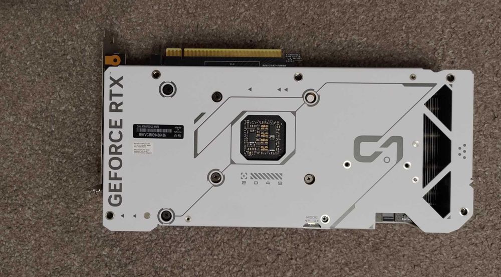 Відеокарта RTX 4070 ASUS Dual White OC Edition 12GB GDDR6X НА ГАРАНТІЇ
