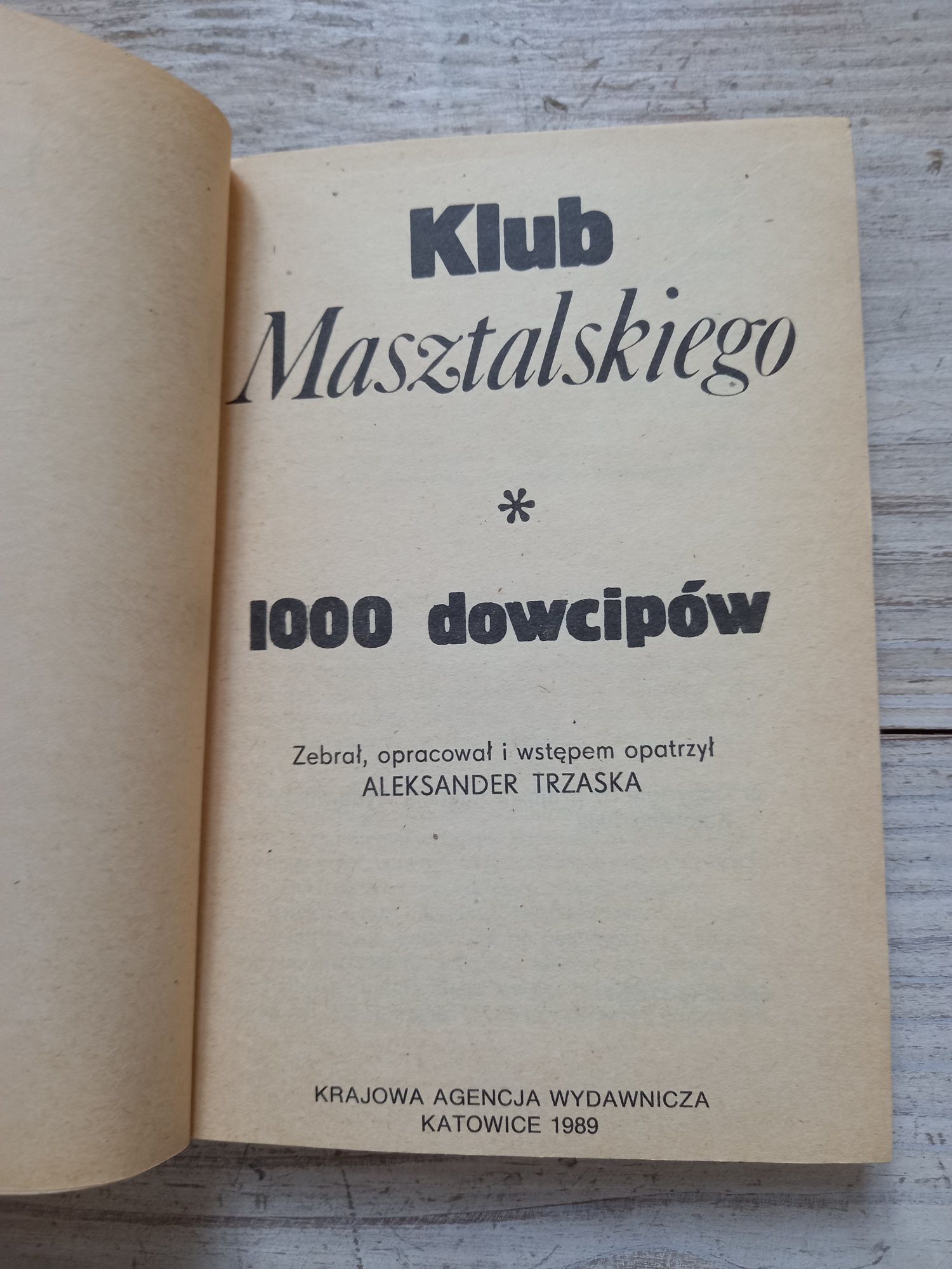 Książka 1000 dowcipów Klub Masztalskiego