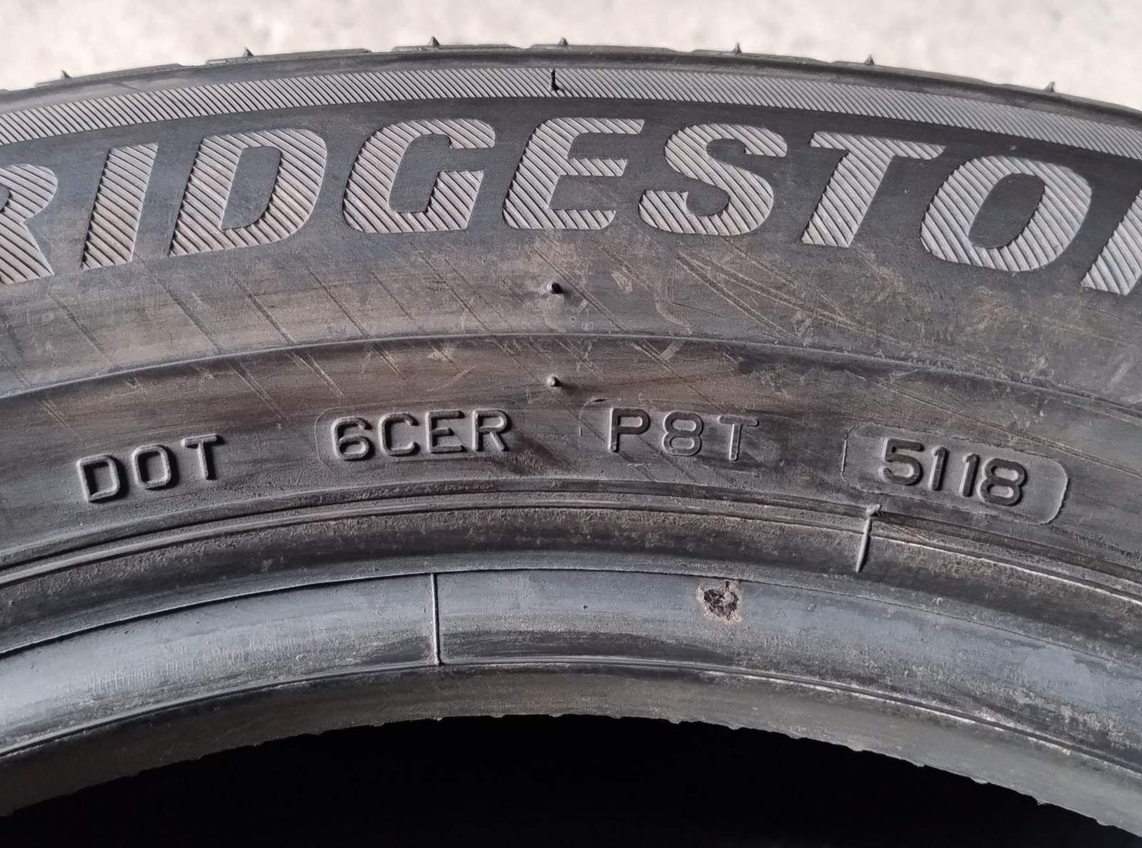 Шини літні R17 215/60 Bridgestone Turanza T001