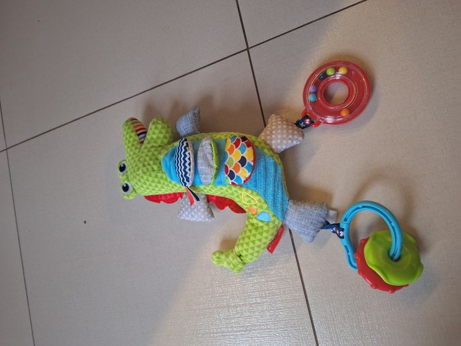 Smok zabawka semsoryczna, zawieszka sensoryczna do wózka, fisher price