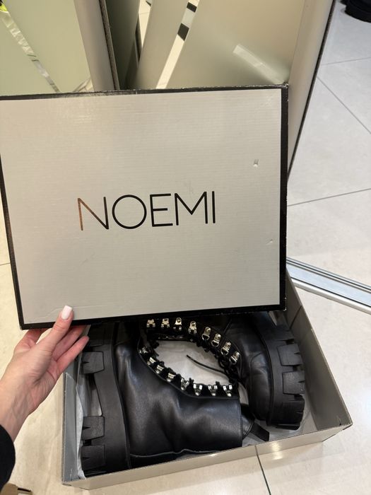 Ботинки черевики Noemi