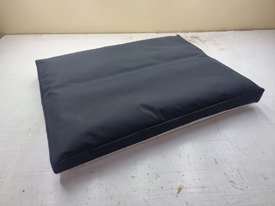 Sentina Poducha dla psa rozmiar L (75x100cm)