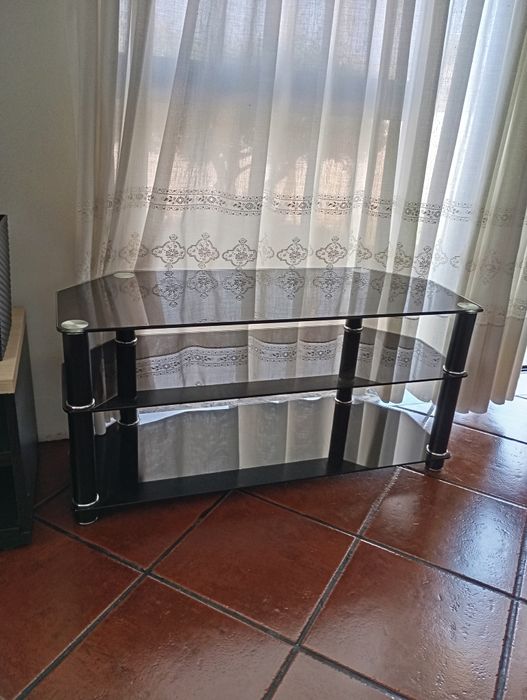Móvel TV em vidro