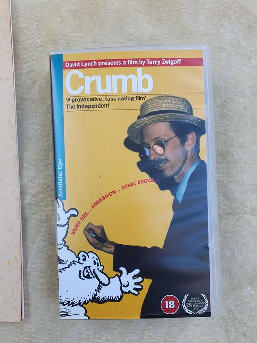 Conjunto livro Bukowski e cassete vhs Robert Crumb