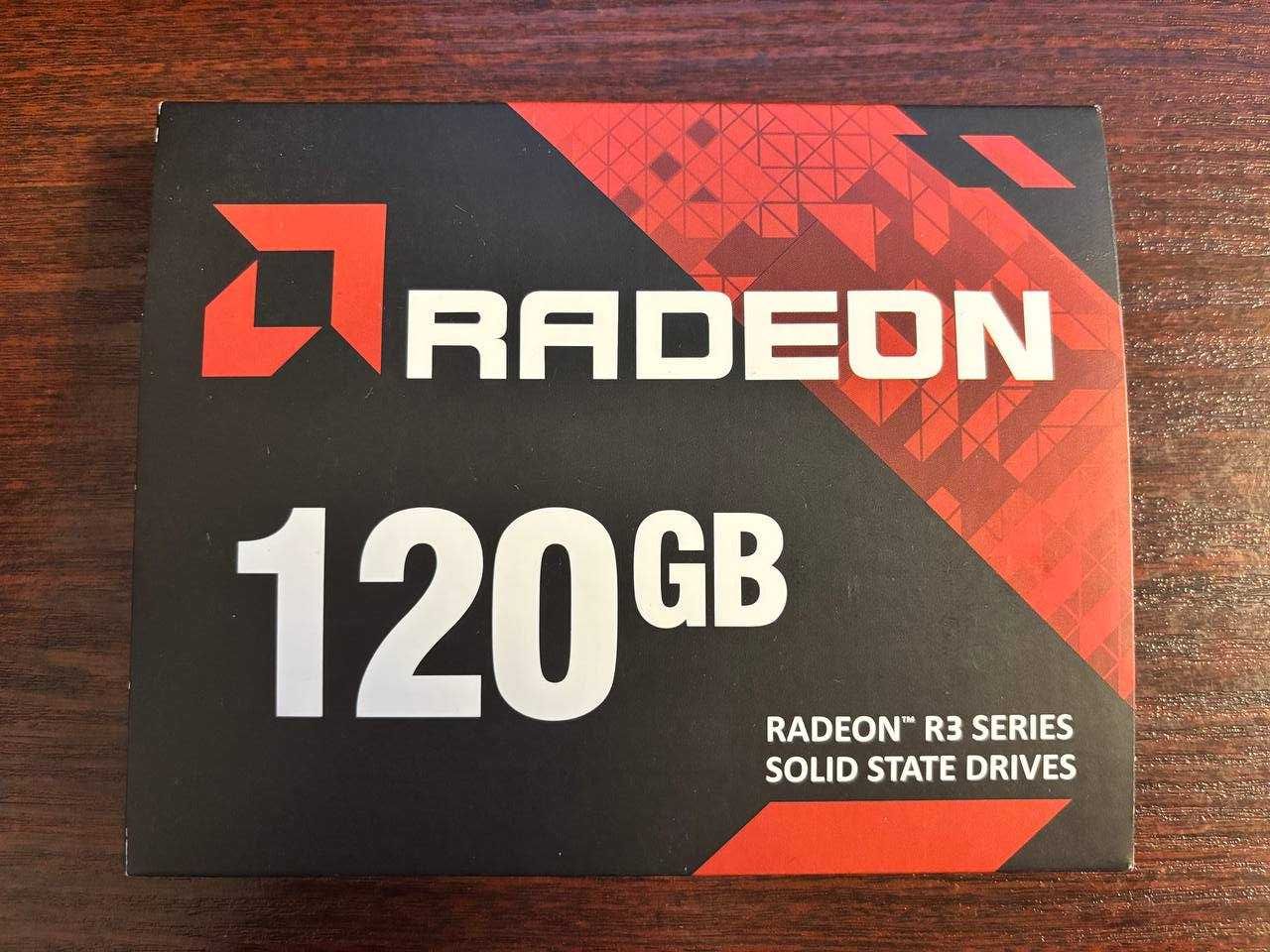 Накопичувач SSD AMD Radeon SSD 120gb