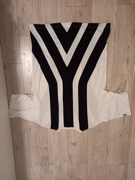 Продам футболку Y-3 Adidas
