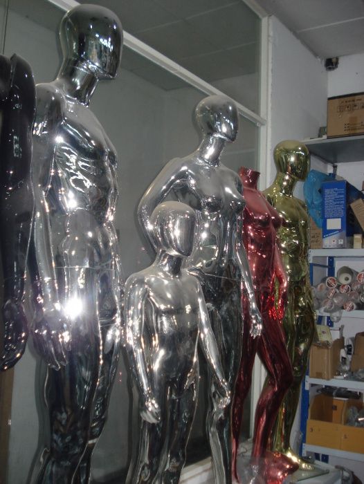 Manequins de Adulto em Dourado ou Prateado (NOVOS)