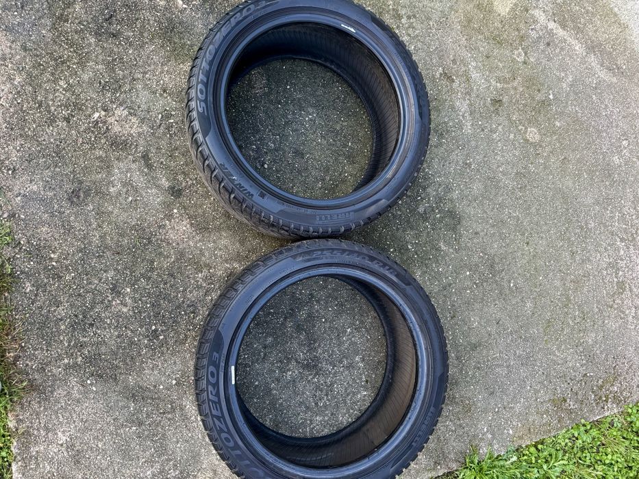 Opony zimowe Pirelli sottozero 3 255/40/18