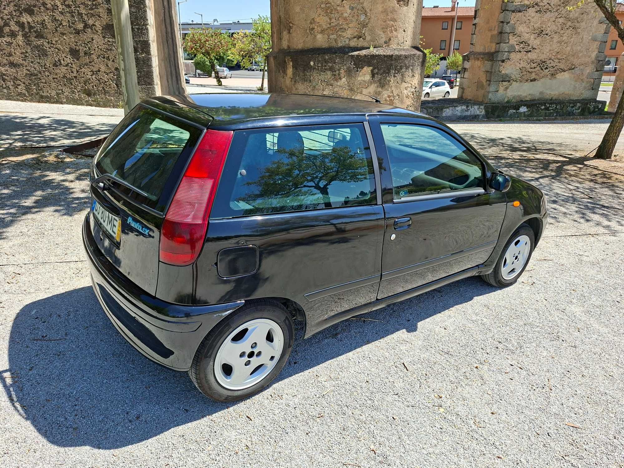 Fiat Punto 1.7 D, 65cv, 268000 kms, 1998, Muito Boa Condição!