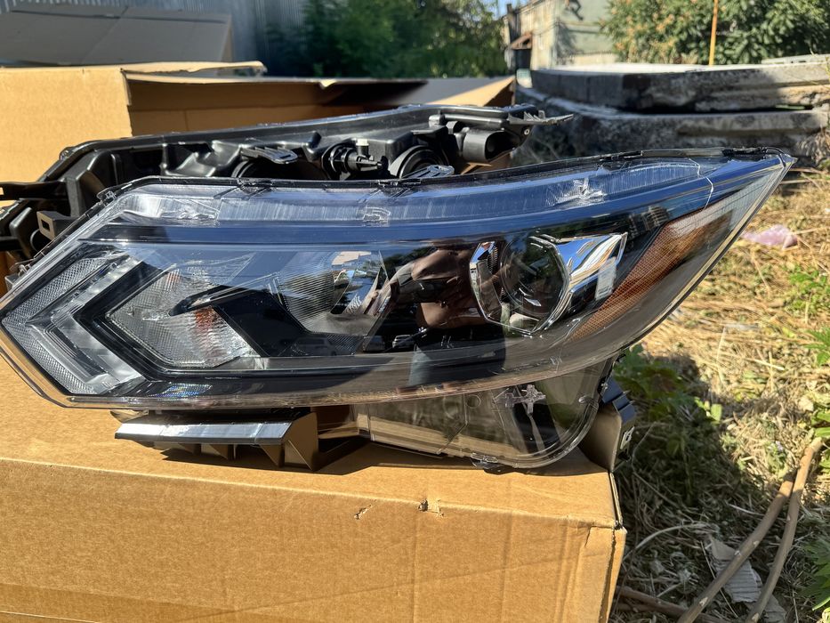 Фара nissan rogue sport 2017-2022/фара ниссан рог спорт