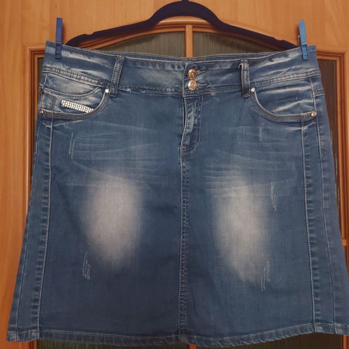 Spódniczka jeansowa przecierana rozm 46
